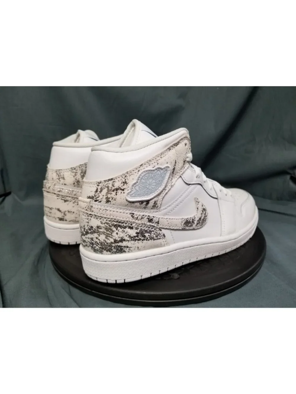 Jordan 1 Mid SE Distressed White Silver Sneakers Mens Size 8 NEW NO BOX!